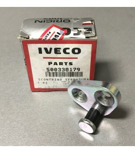 IVECO daily rear upper latch 500338179