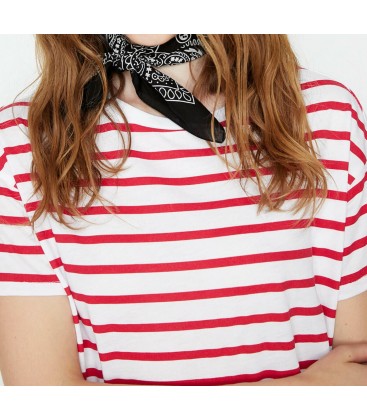 Koton Kadın Kırmızı Çizgi Detaylı T-Shirt 9KAK12083YK11M