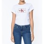 Calvin Klein Kadın Outline Monogram Slim FitTişört  J20J208604