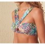 TRENDYOLMİLLA Tropikal Desenli Cut-Out Detaylı Bikini Üstü TBESS20BU0146