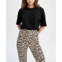 DefactoOversize Fit Bisiklet Yaka Basic Kısa Kollu %100 Pamuk Kadın Tişört W9570AZ