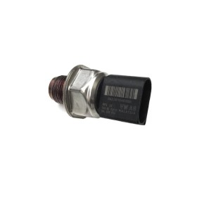 Mazot Basınç Müşürü 04L906054 Golf 6 Golf 7 Jetta Passat Crafter