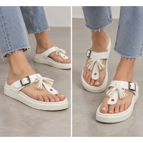 Divarese Women's White Tassel Detailed Slippers - Style & Comfort