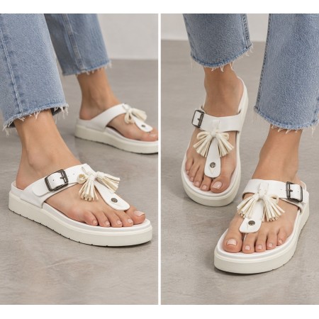 Divarese Women's White Tassel Detailed Slippers - Style & Comfort